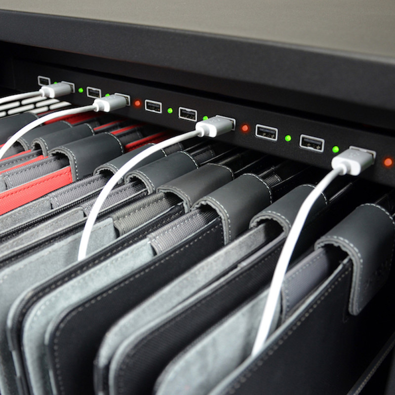 Armoire de charge 10 tablettes 11"